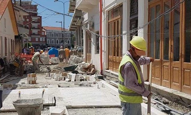Projekt per fasadat e ndertesave ne bulevardin e Vlores: Perfundon brenda 4 muajve